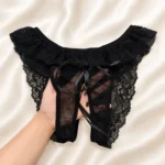 شورت زنانه فانتزی گیپور فاق باز